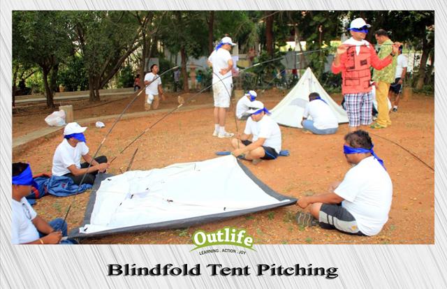 First-time managers practicing trust, communication and delegation in an experiential activity